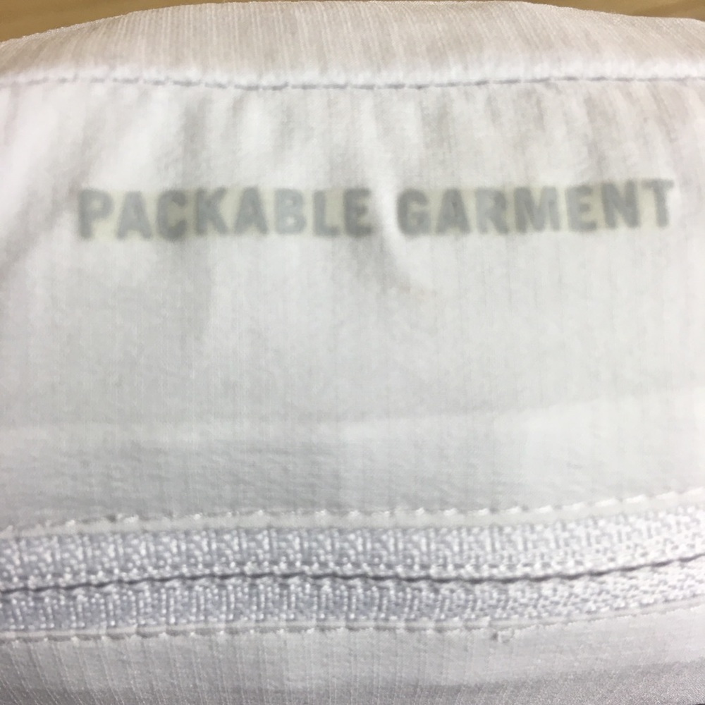 Nike-shield Impossibly Light ZIP-UP Hooded Running Pockable Jacket Size L - Picture 7 of 12